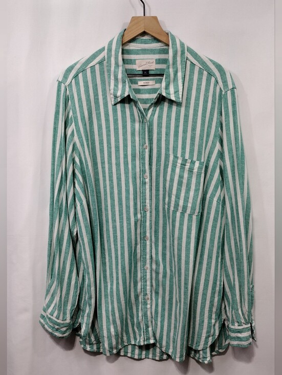 Universal Thread Other - Universal Thread Linen Stripe Button-Down Shirt Womens XXL Green White Office